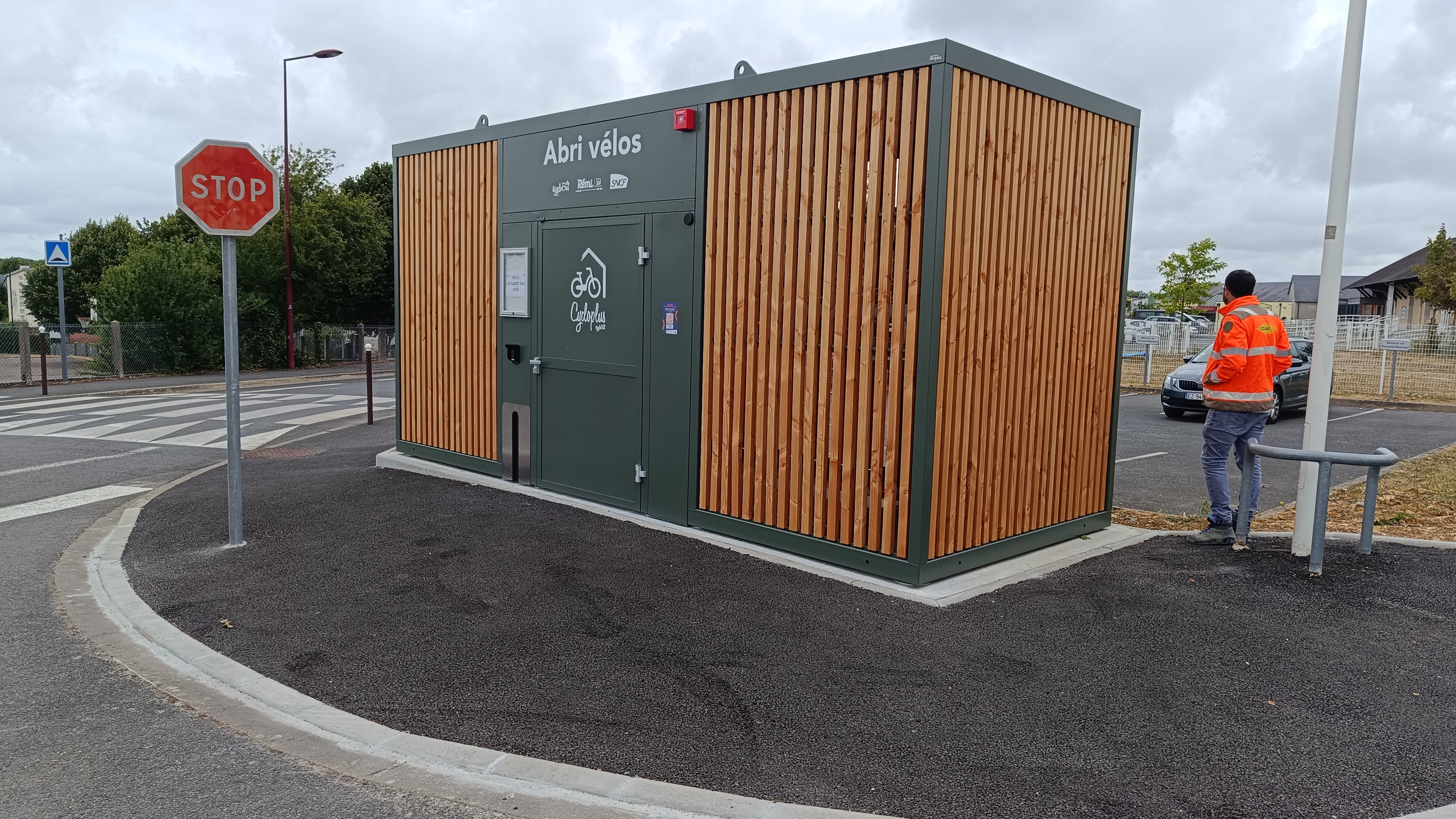 Photo abris vélos à Saint-Florent-sur-Cher